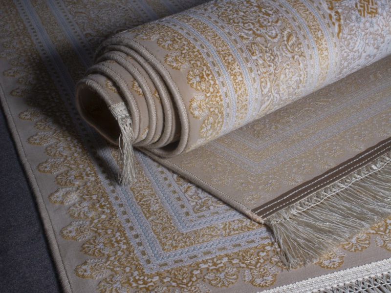 Carpets & Rugs